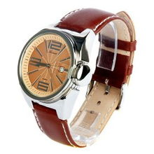 經典品味，盡顯儒雅——依詩美防水石英男表HA872咖啡色腕表評測